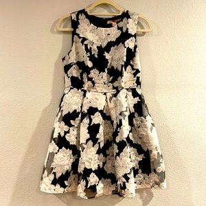 Forever 21 fit and flare floral sleeveless dress, Sz M